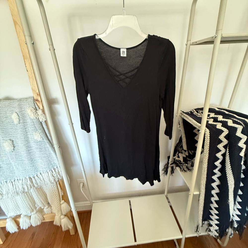 Black t shirt dress